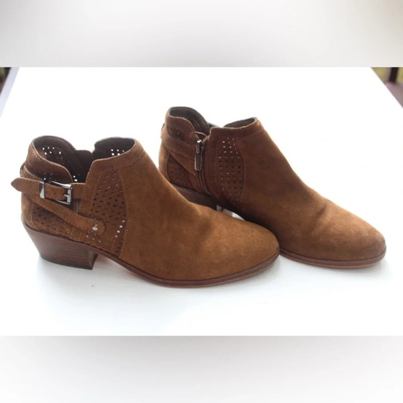 Vince Camuto ankle boots - Picture 5 of 12